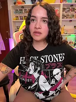 Sweet_sully__ live sex cam