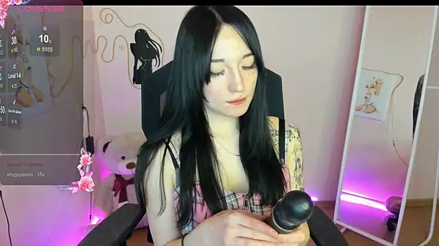 aliceeinwonderlanddd (F teen) - 💋boob massage💋