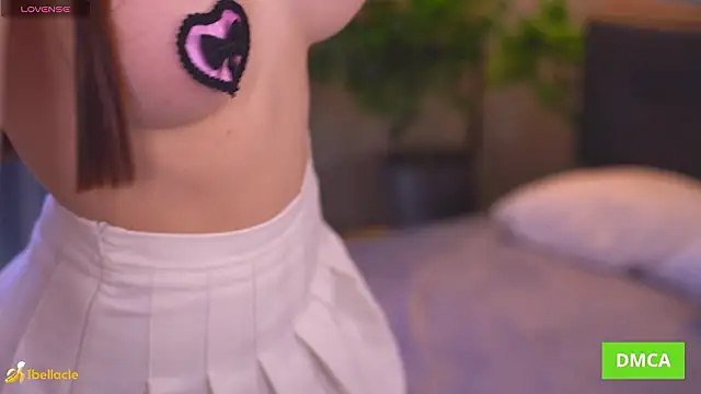 bellacle (F teen) - sensual riding my pillow