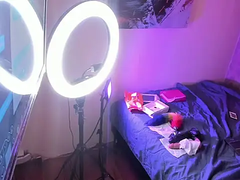 dannyrouds (F young) - plug  anal