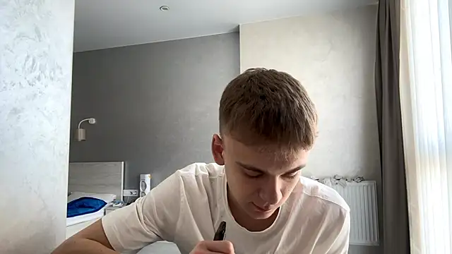 solofury (M twink) - Buy car