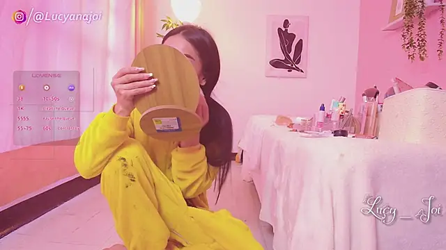 lucyanajoi - Lucyanajoi's free webcam - UK Sex Cams