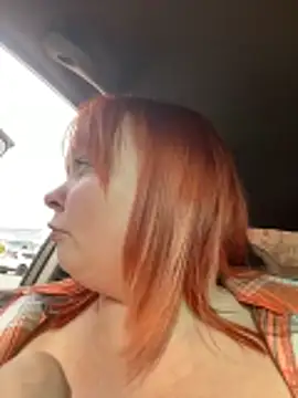 SweetCuteGirls1023 from StripChat is Freechat