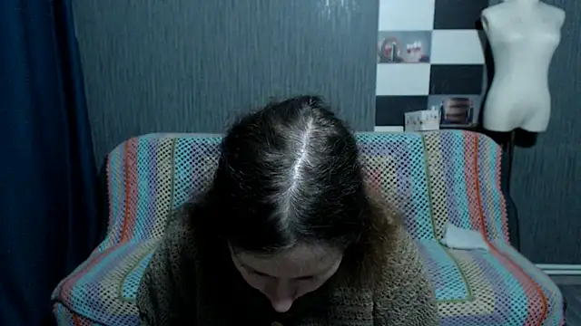 pa1e_pr1ncess - Pa1e_pr1ncess's free webcam