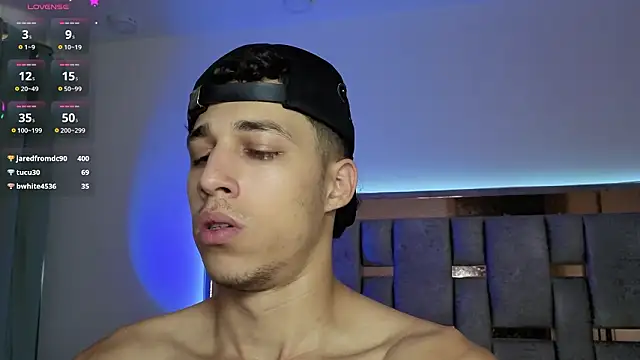 orionblaze69_'s live cam