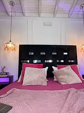 naughtyninnaxxx - NaughtyNinnaXXX's free webcam