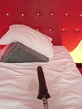 nicolette_rock - Nicolette_rock's free webcam