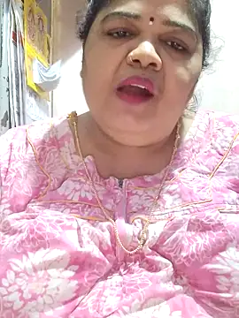 tamilthanushri live sex cam