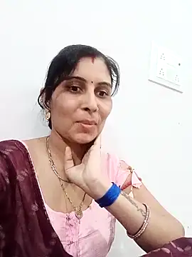 Webcam Model (Hot_ree85)  is live.Free join now!