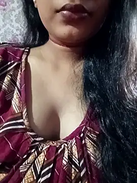 tina2005 - Tina2005's free webcam - UK Sex Cams