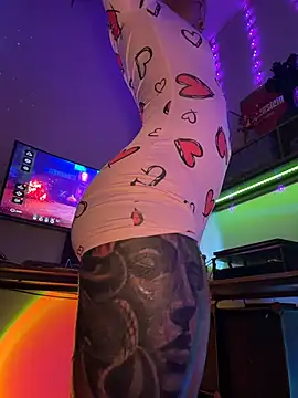 thebrattygoddess - Thebrattygoddess's free webcam - UK Sex Cams