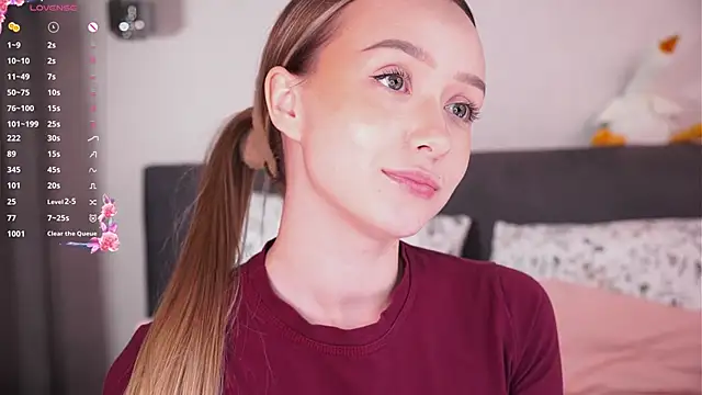 HollisBeckett live cam profile