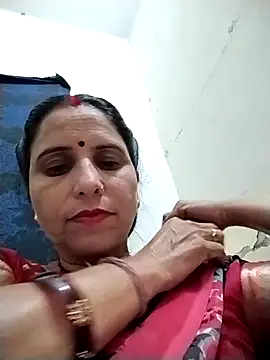 Webcam Model (Hot_liya54)  is live.Free join now!