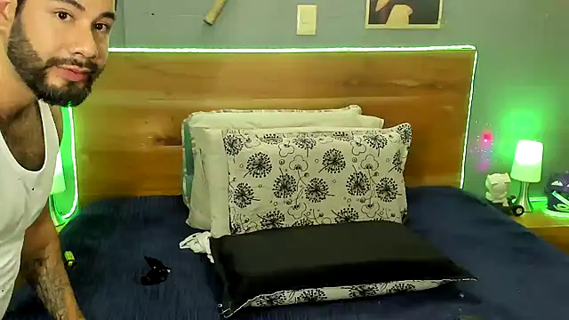 Prometeo-grizzly live sex cam