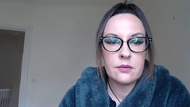 humiliatrixxxx - Humiliatrixxxx's free webcam - UK Sex Cams