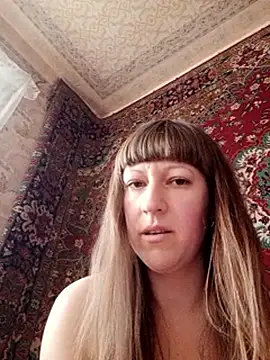 Webcam Model (Calibers2932)  is live.Free join now!