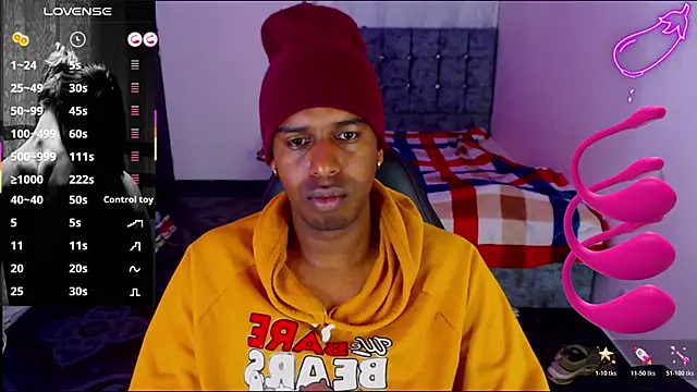 mrjhon26 - Mrjhon26's free webcam - UK Sex Cams