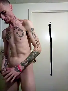 jizzyglizzy92 (Ask my age) - Shoot loads of cum