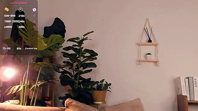 LaureMestler's live cam