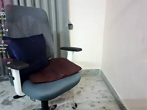 spit_queen_ (F milf) - 5 mints lush controll and squirt