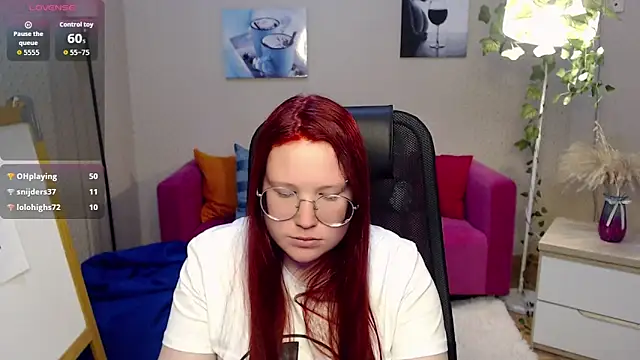 kuri_u (Ask my age) - shake your butt