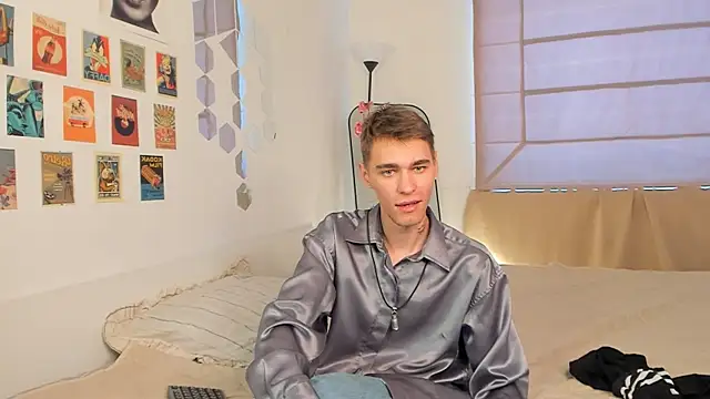 shadow_blink (M young) - Moving