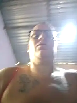 tugordita-hot Live Webcam on Stripchat