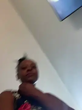 dellah27 (F young) - Tease me DADDIE 🤭🌹🌹