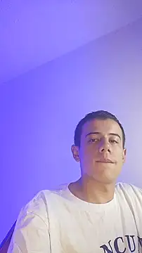 jac0b_x (M twink) - show dick