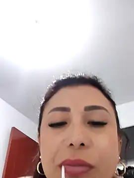 mia_mancinii - Mia_mancinii's free webcam - UK Sex Cams