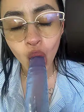 Webcam Model (Anni_Rose)  is live.Free join now!