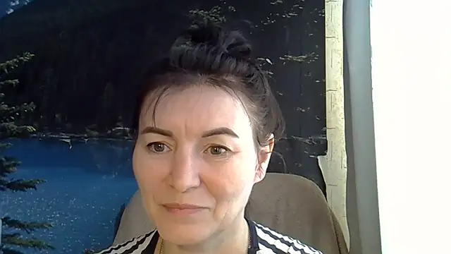 krystal_82 (F milf) - time travel