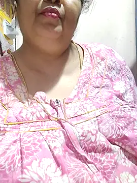 Webcam Model (tamilthanushri)  is live.Free join now!