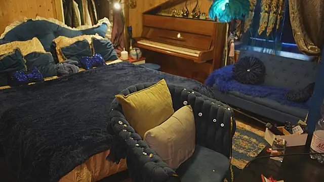 vanessadoyle - VanessaDoyle's free webcam - UK Sex Cams