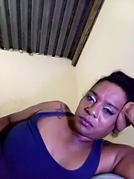 mizzcreator - MiZzCreator's free webcam - UK Sex Cams