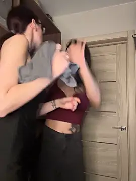 RussianGirls_'s room