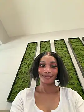 ___Nessa live sex cam