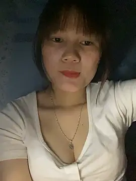 -eidieea- (F young) - Let's have some fun together!