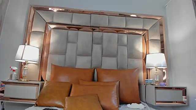 valentinabreats (F young) - spank my fucking boobs