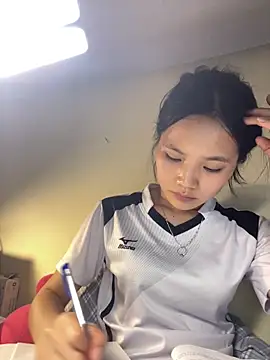 be-mymy - Be-MyMy's free webcam