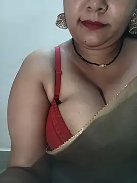 nyra-23 - Nyra-23's free webcam