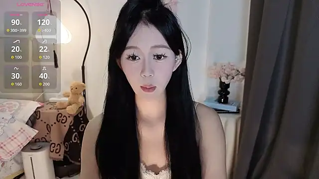 yuyu317 - YuYu317's free webcam