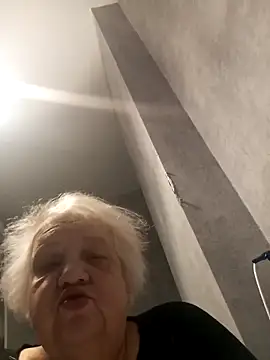 hapinesslovee - HapinessLovee's free webcam - UK Sex Cams