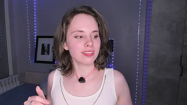 CrystaLeah live sex cam