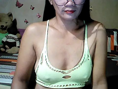 mia_rein - Mia_Rein's free webcam - UK Sex Cams