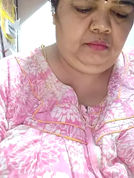 Webcam Model (tamilthanushri)  is live.Free join now!