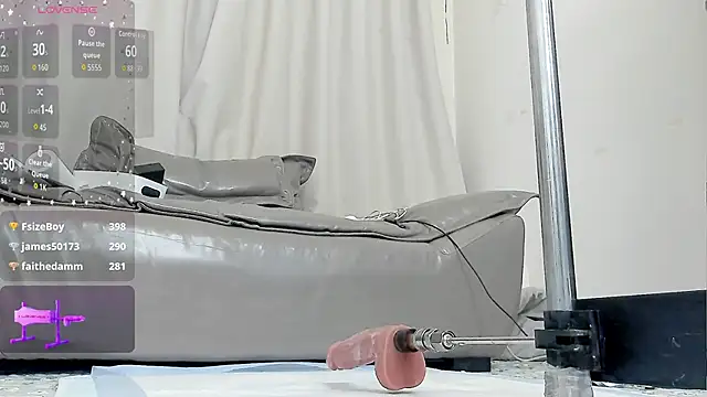 fox-yiyi - Fox-yiyi's free webcam - UK Sex Cams