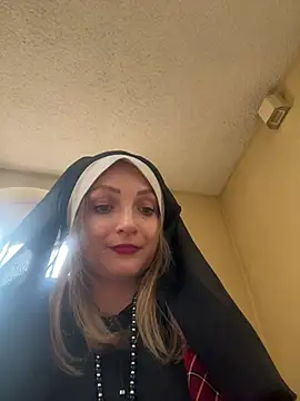 ladytatiana_annabelle - LadyTatiana_Annabelle's free webcam - UK Sex Cams