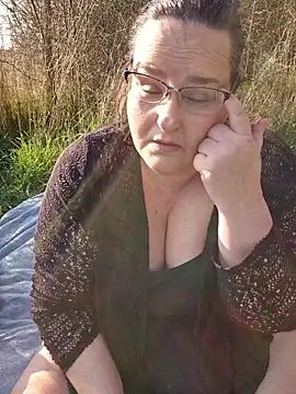 xxgipsyxx (F milf) - Let's Vibe My Lush And Make Me SQUIRT