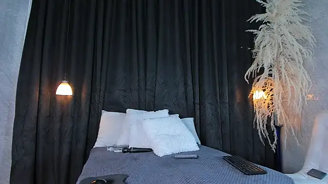 CelinayHanck live cam profile